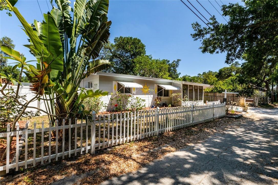 2526 51st Way, Gulfport, FL 33707