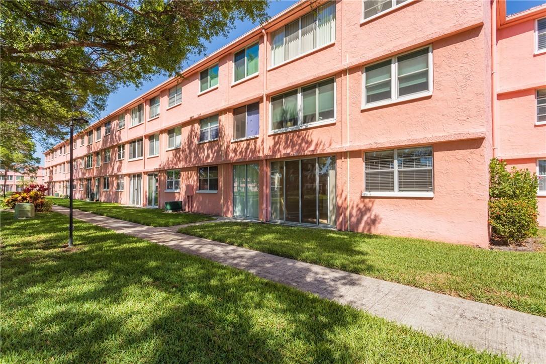 4720 Locust St. #116, St Petersburg, FL 33703