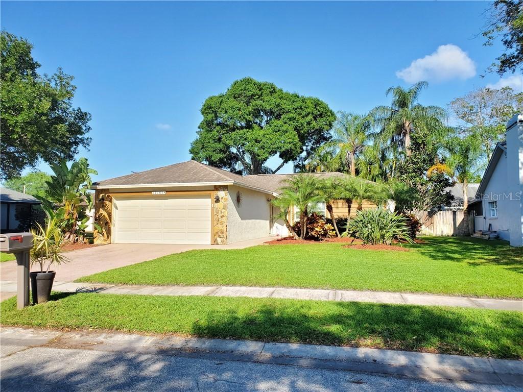 12185 73rd St., Largo, FL 33773