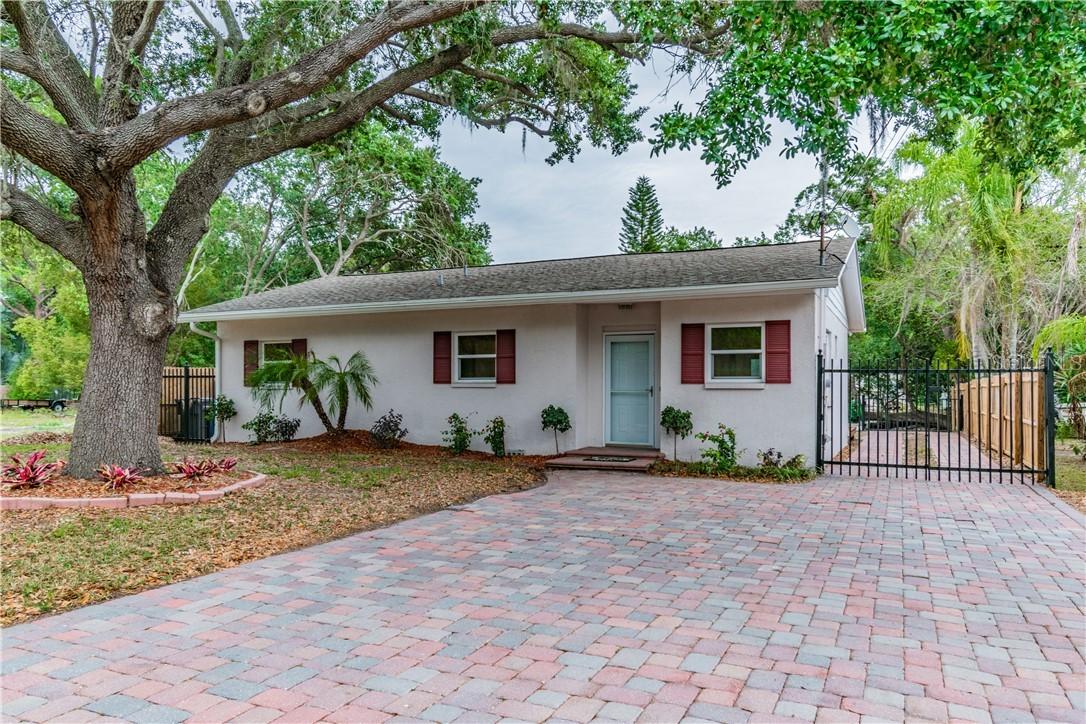 7425 Seagull Way, Tampa, FL 33635