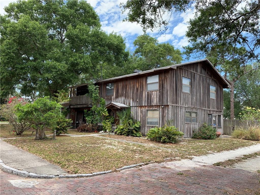 368 Ridge Rd., Largo, FL 33770