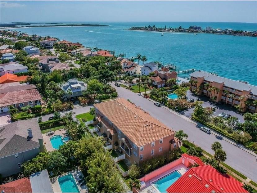 385 8th Ave., Tierra Verde, FL 33715