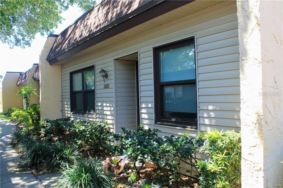 9214 Mission Oaks Blvd., Seminole, FL 33776