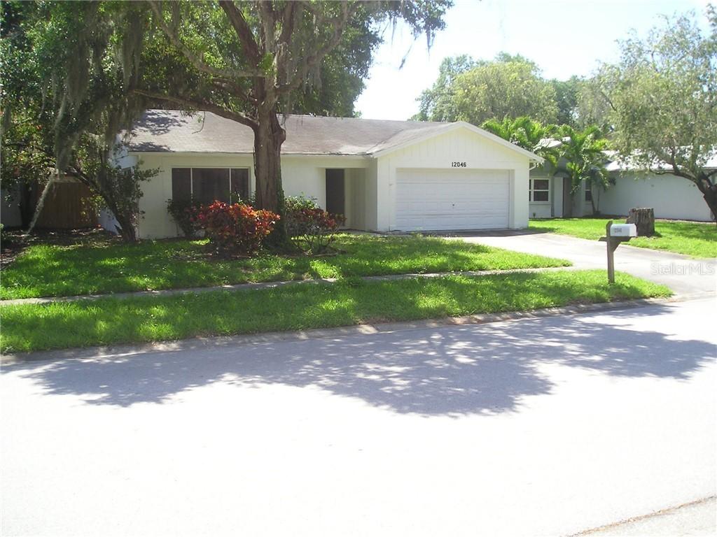 12046 68th Way, Largo, FL 33773