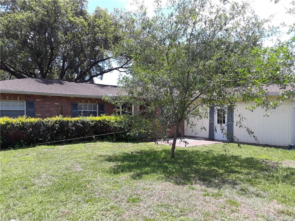 2522 Krueger Ln., Tampa, FL 33618