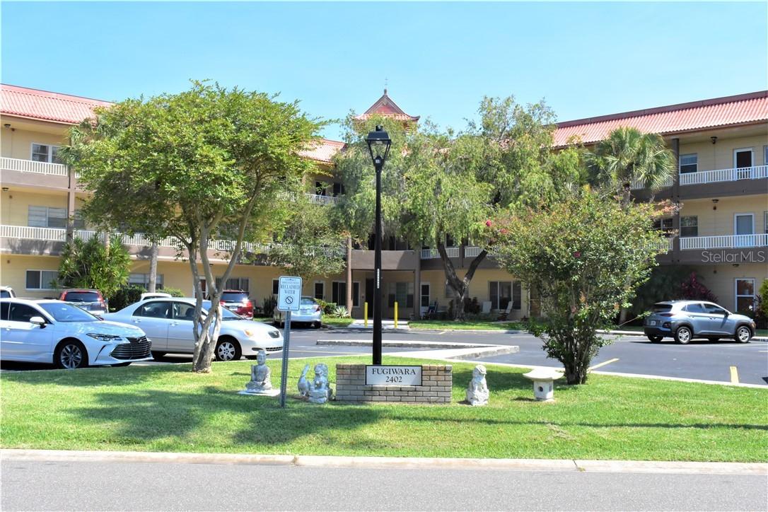 2402 Ecuadorian Way #52, Clearwater, FL 33763