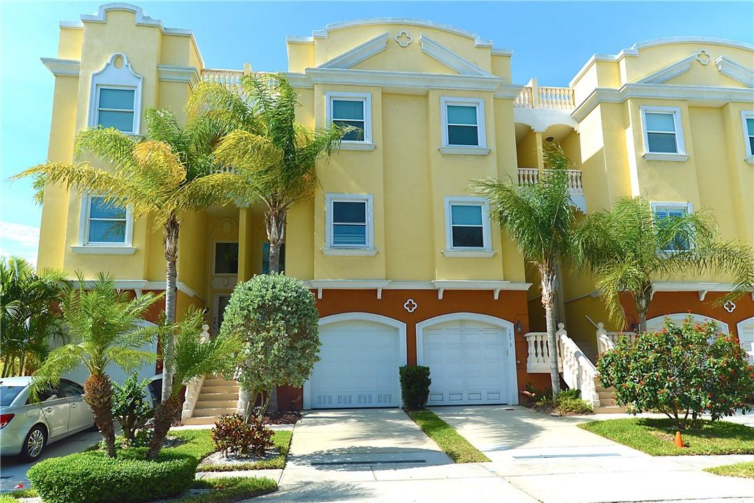 125 Brightwater Dr. #2, Clearwater, FL 33767