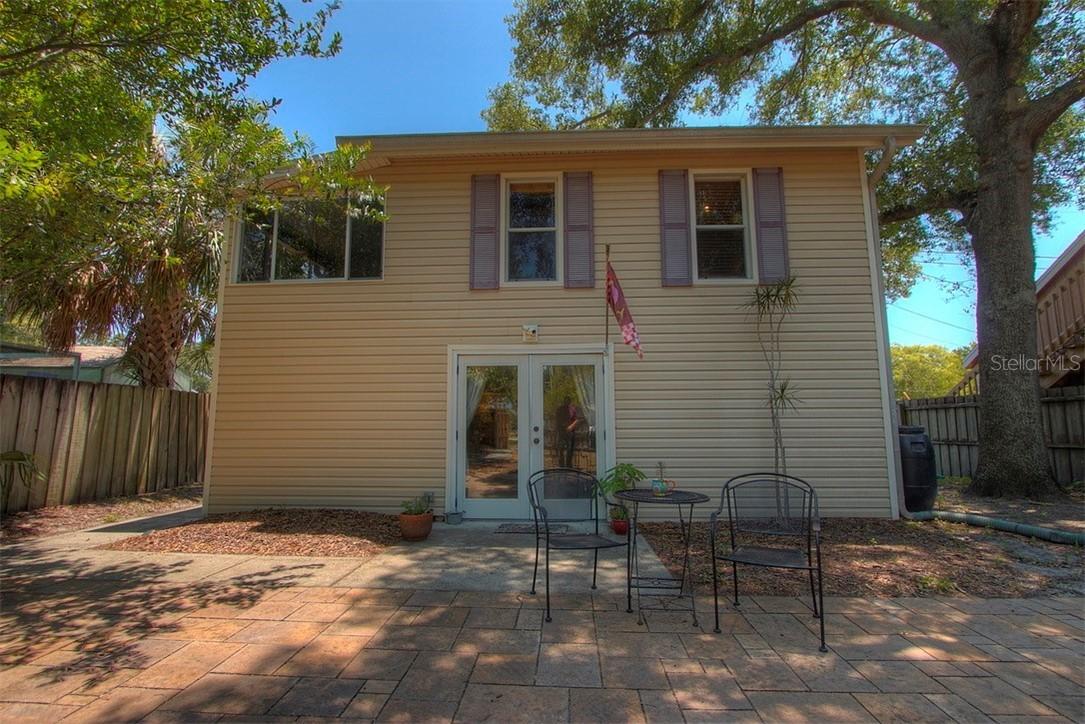 2464 32nd Ave., St Petersburg, FL 33713