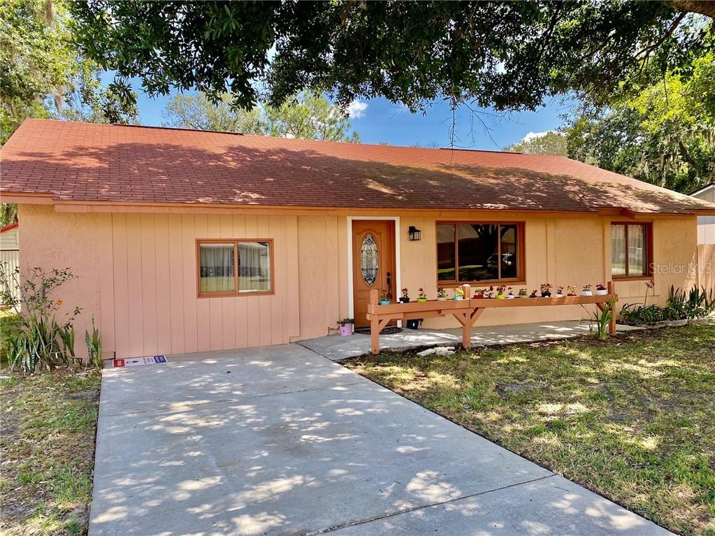 2914 Delrose Dr., Lakeland, FL 33805