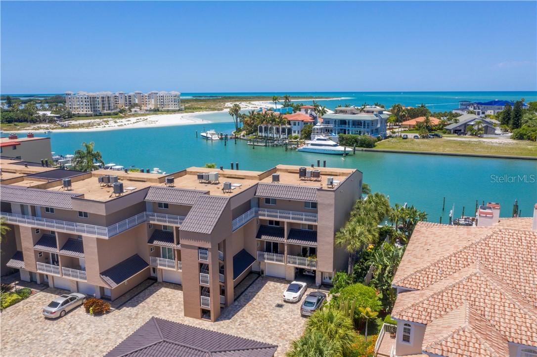 936 Pinellas Bayway #T-2, Tierra Verde, FL 33715