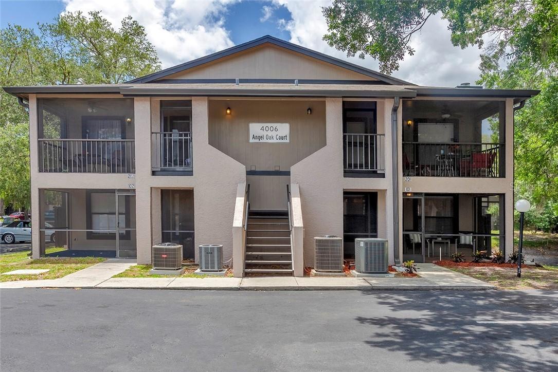 4006 Angel Oak Ct. #101, Tampa, FL 33613