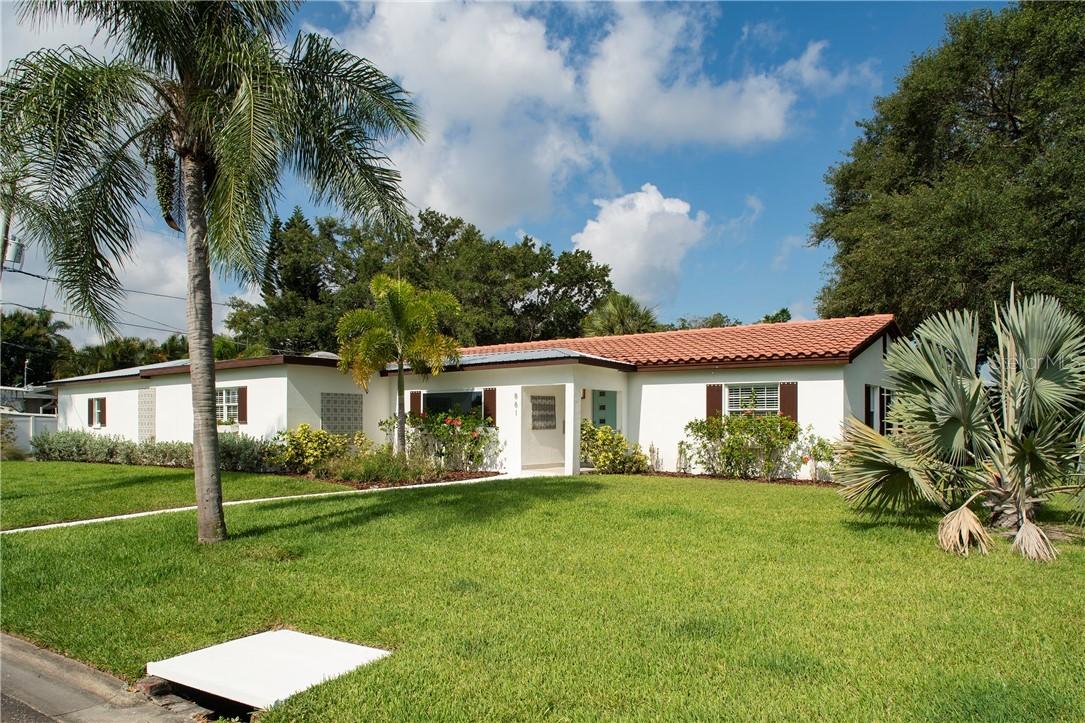 881 Placido Way, St Petersburg, FL 33704