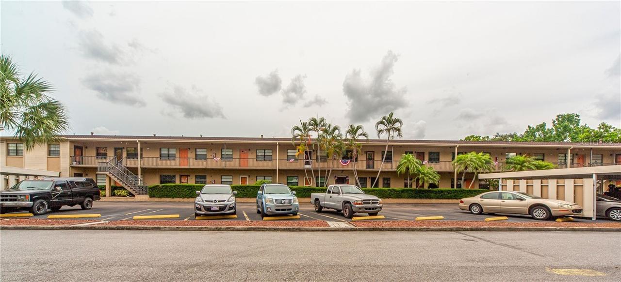 5925 Terrace Park Dr. #208, St Petersburg, FL 33709