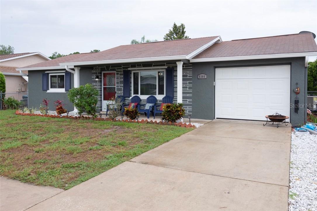 6308 Staunton Dr., Holiday, FL 34690