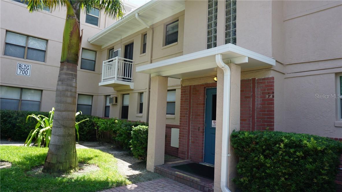 6700 Sunset Way #805, St Pete Beach, FL 33706
