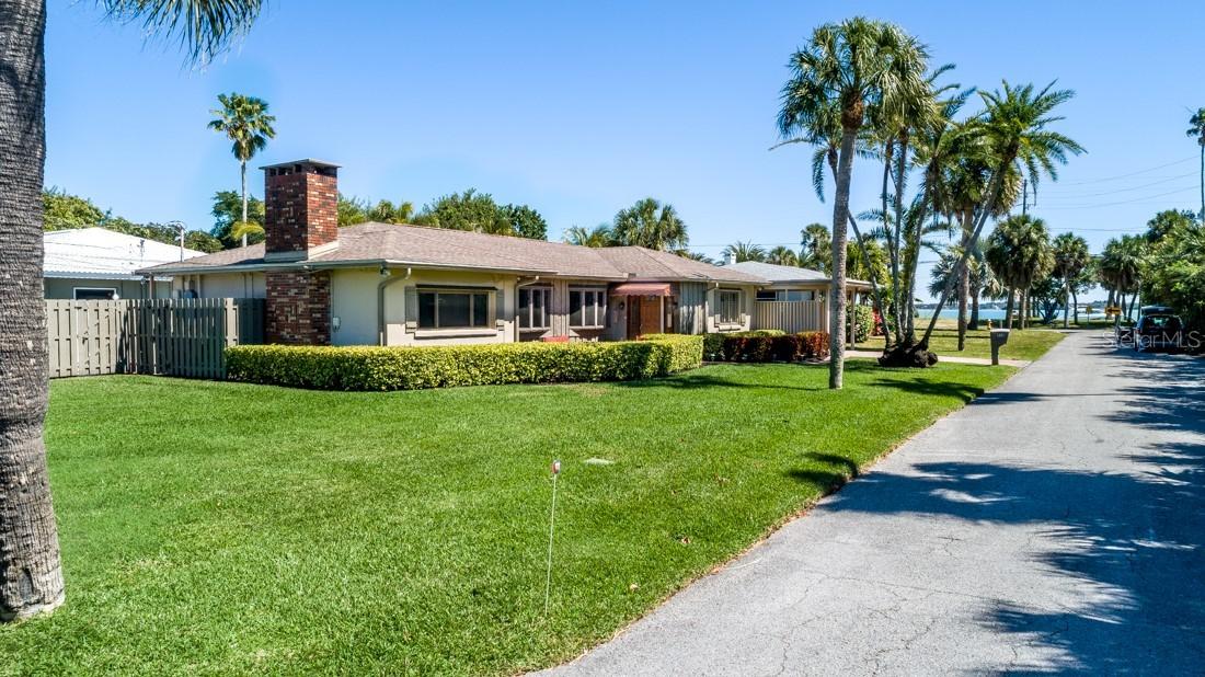 935 Narcissus Ave., Clearwater, FL 33767