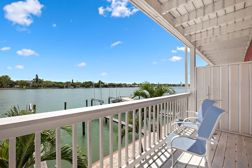 143 94th Ave. #3, Treasure Island, FL 33706