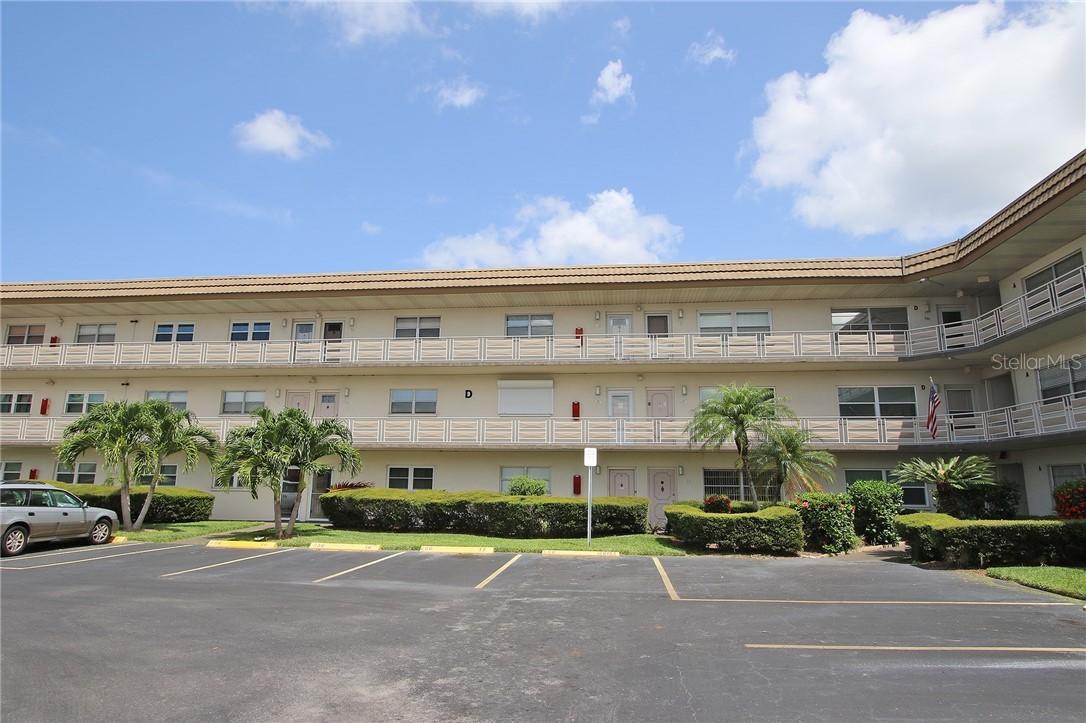5750 80th St. #D305, St Petersburg, FL 33709