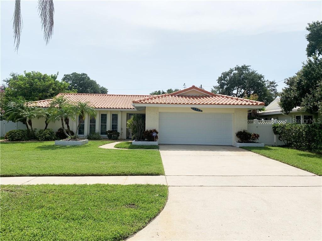 10360 Imperial Point Dr., Largo, FL 33774
