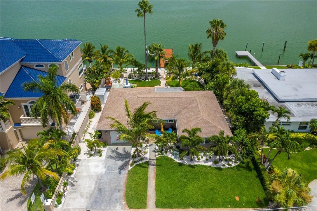 32 Paradise Ln., Treasure Island, FL 33706