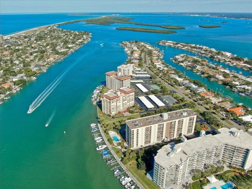 690 Island Way #507, Clearwater, FL 33767