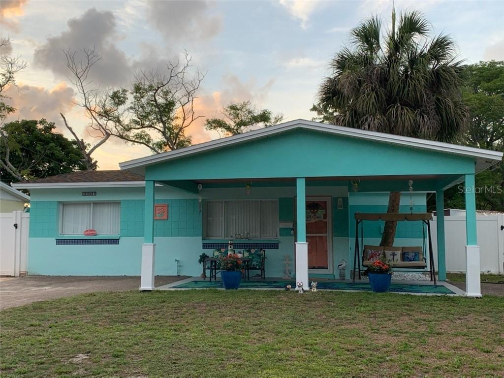 9482 Park Lake Dr., Pinellas Park, FL 33782