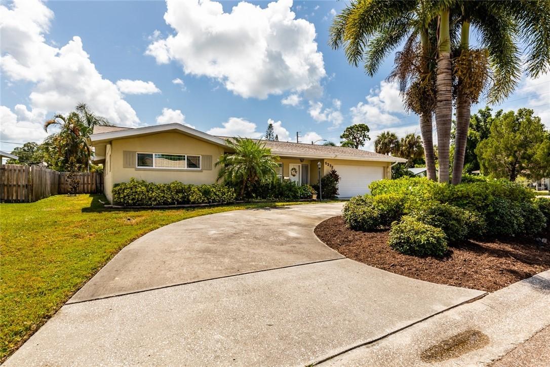 5272 38th St., St Petersburg, FL 33711
