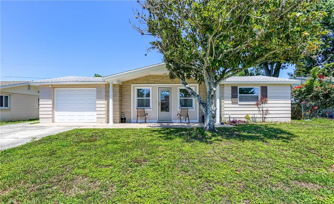 3611 Devonshire Dr., Holiday, FL 34691