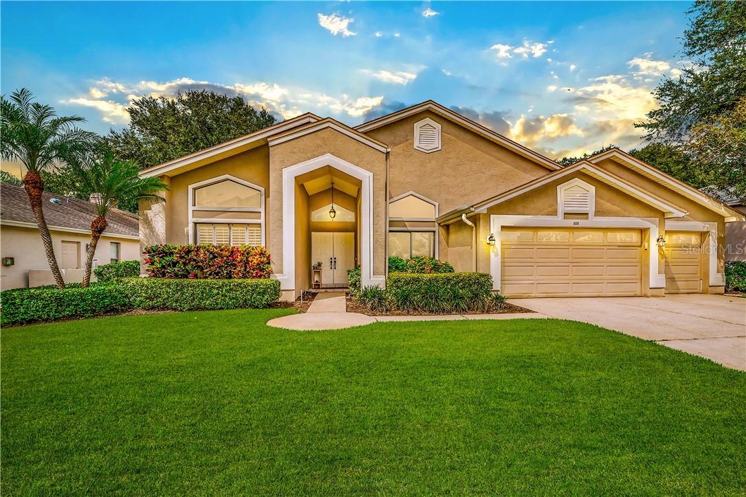 528 Purple Finch Way, Palm Harbor, FL 34683
