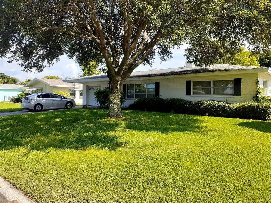13949 Dominica Dr., Seminole, FL 33776