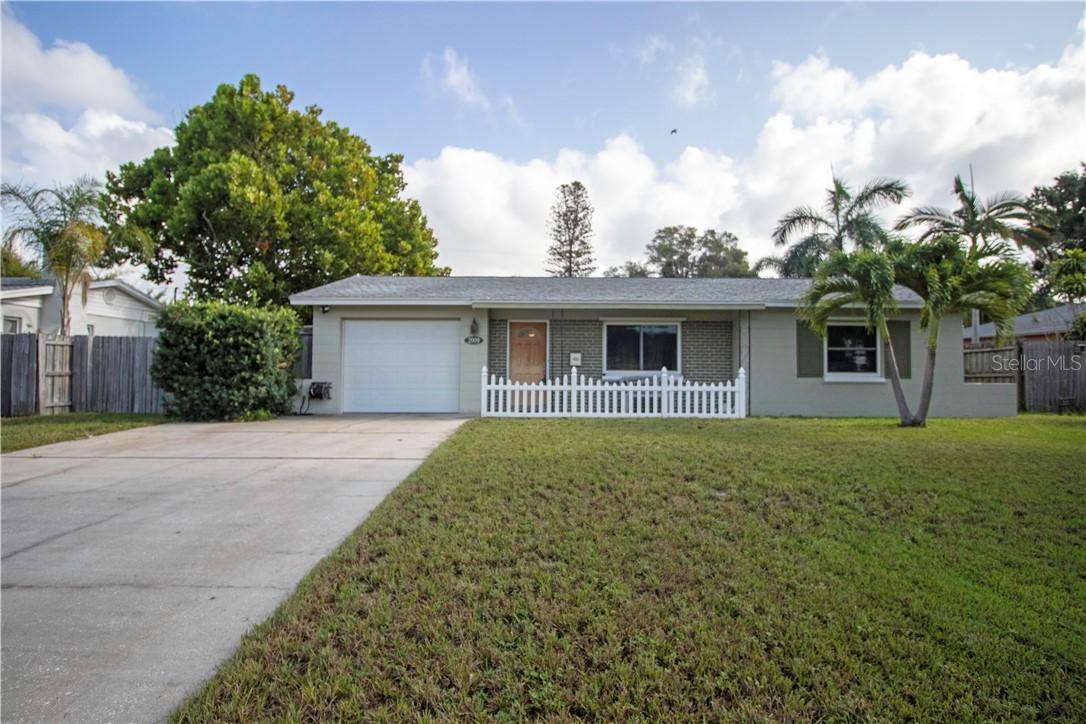 2009 66th Ave., St Petersburg, FL 33712