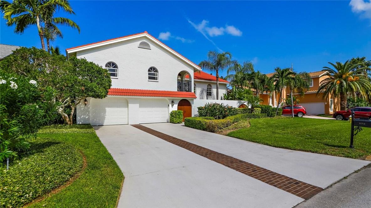 896 3rd Ave., Tierra Verde, FL 33715