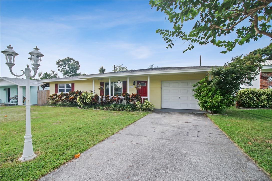 11424 81st Ave., Seminole, FL 33772