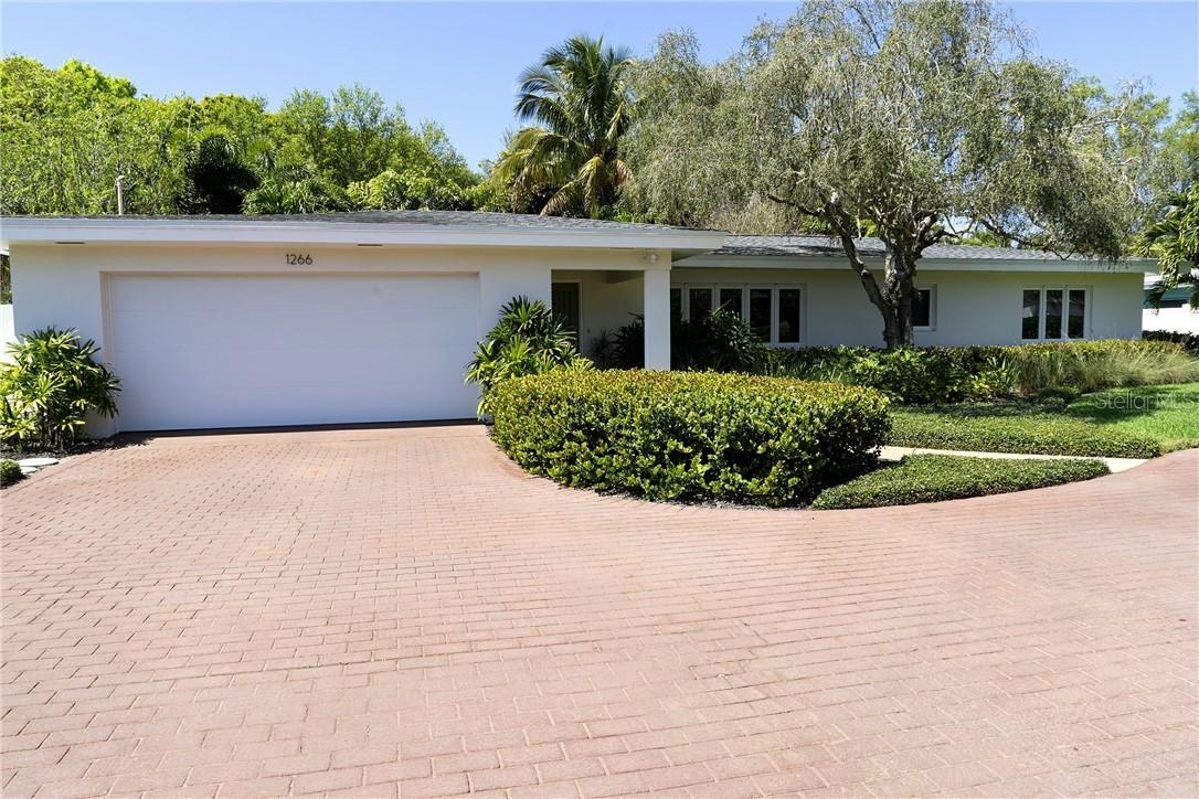 1266 Snell Isle Blvd., St Petersburg, FL 33704