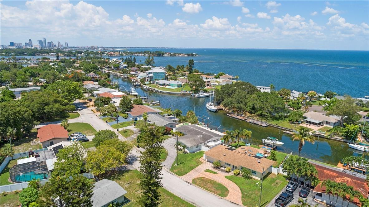 3680 Beach Dr., St Petersburg, FL 33705