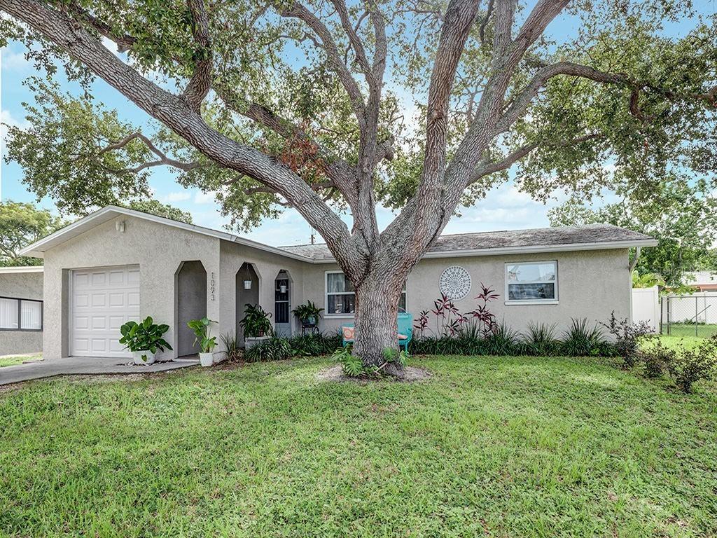 1093 Madison St., Largo, FL 33770