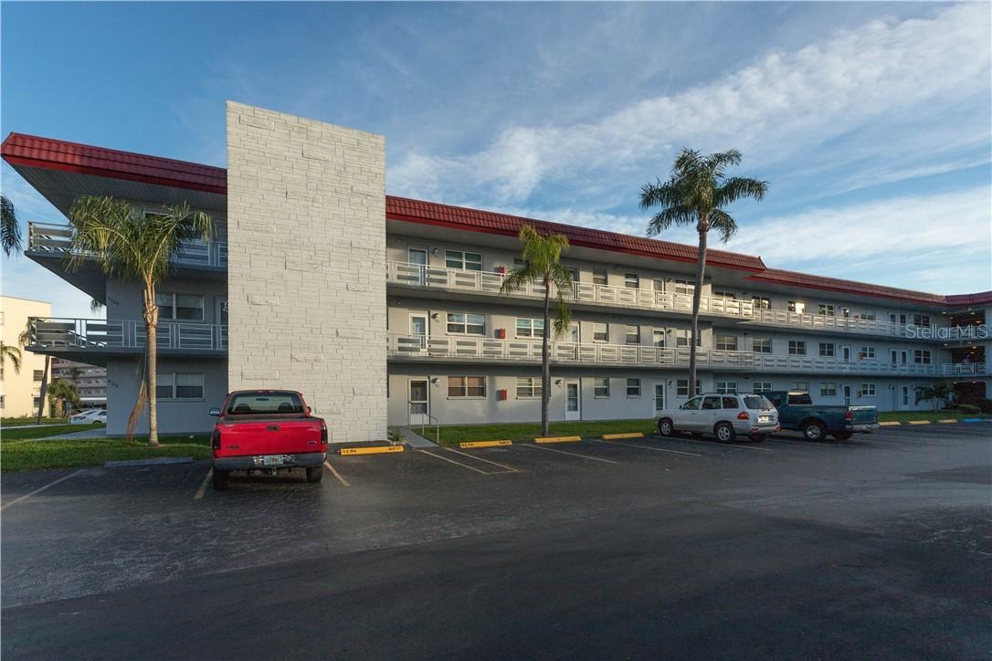5660 80th St. #B202, St Petersburg, FL 33709