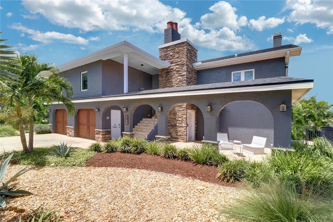 3190 Coquina Key Dr., St Petersburg, FL 33705