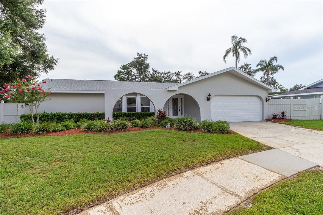 9220 132nd St., Seminole, FL 33776