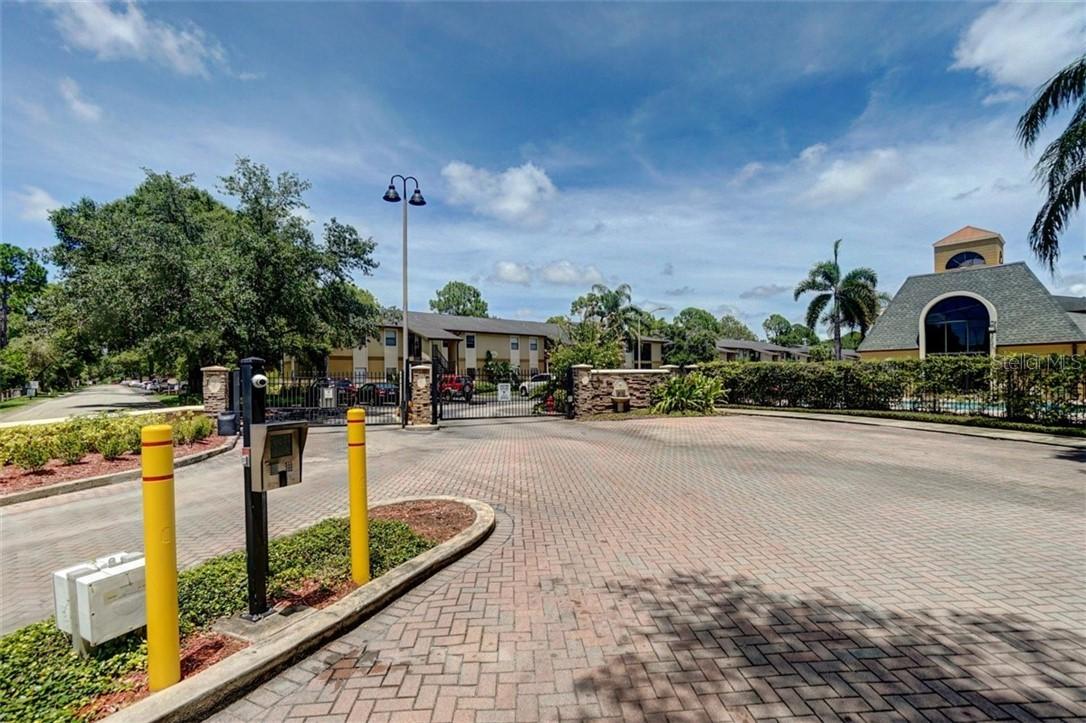 10196 Sailwinds Blvd. #203, Largo, FL 33773