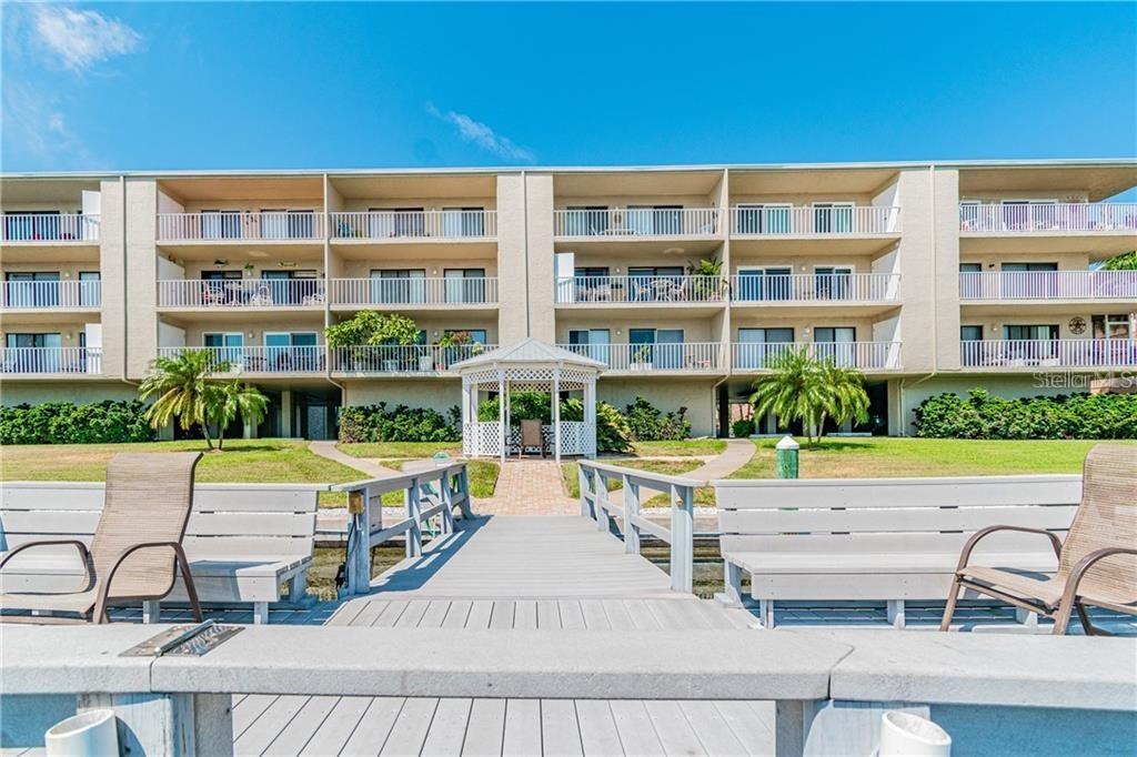 719 Pinellas Bayway #202, St Petersburg, FL 33715
