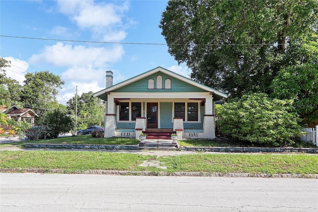 2359 3rd Ave., St Petersburg, FL 33713