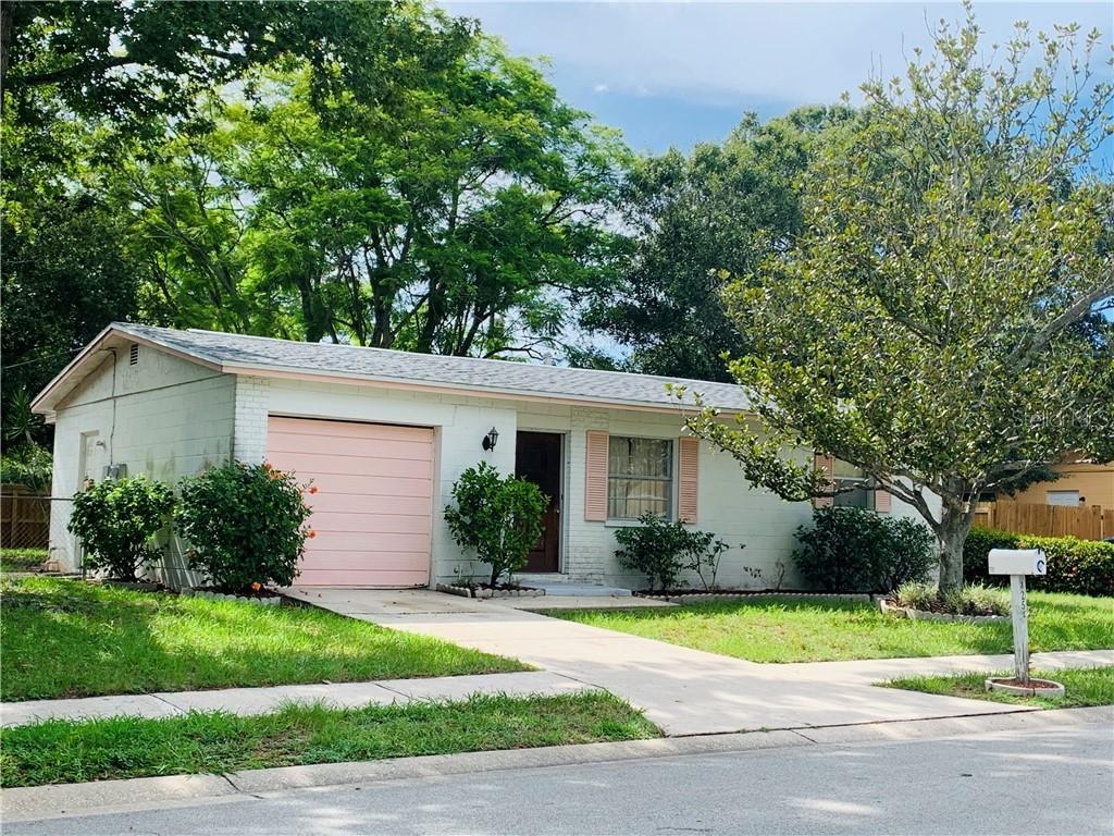 8254 83rd St., Largo, FL 33777