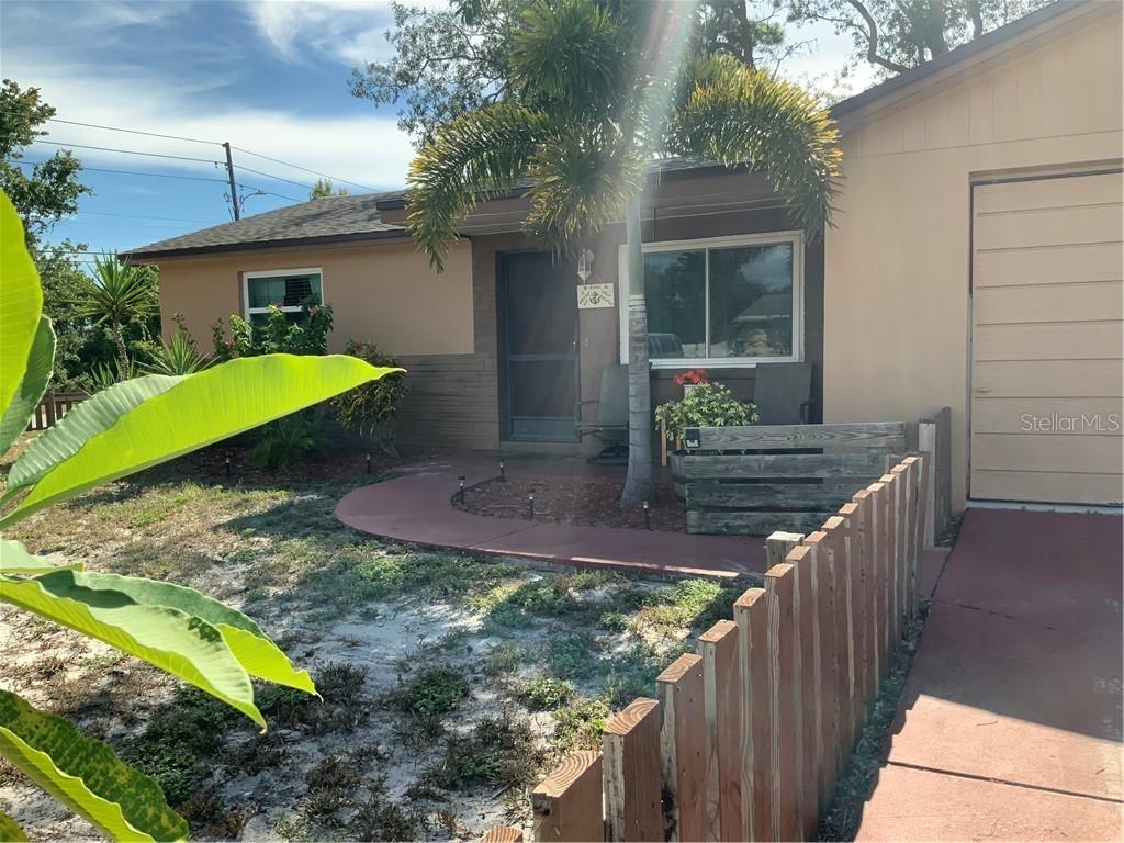 1013 Brass Ln., Holiday, FL 34691