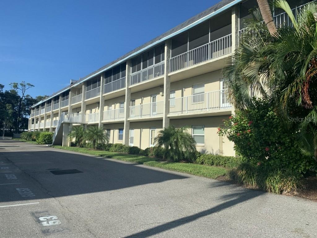4920 38th Way #108, St Petersburg, FL 33711
