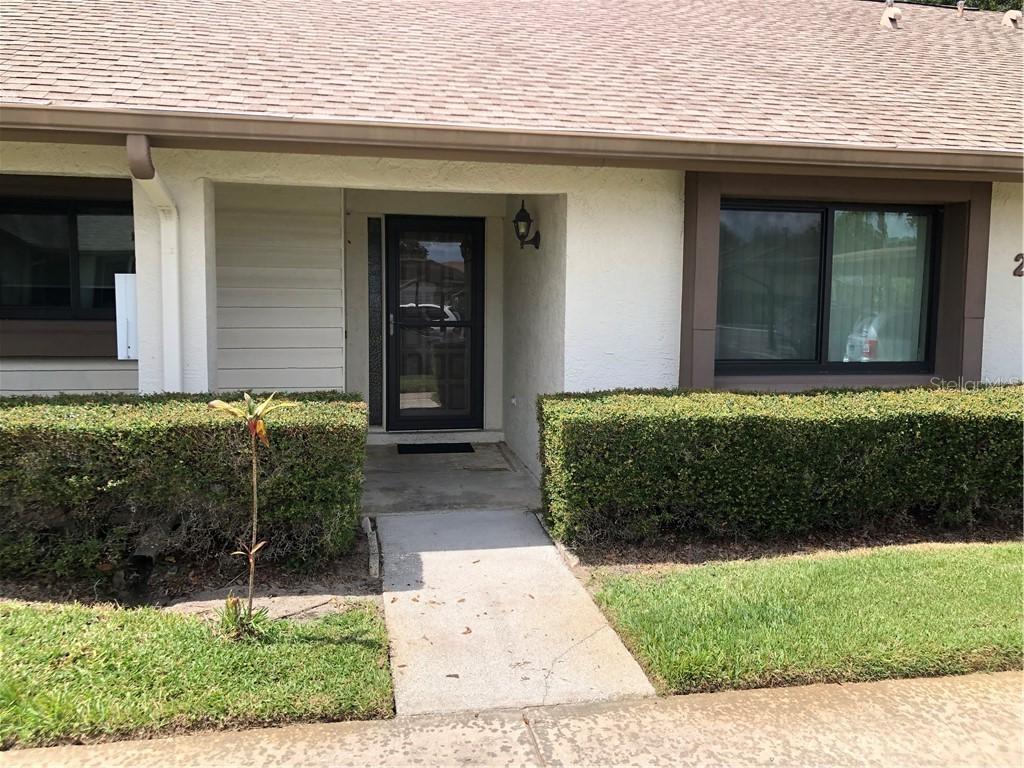 2596 Laurelwood Dr. #18-C, Clearwater, FL 33763