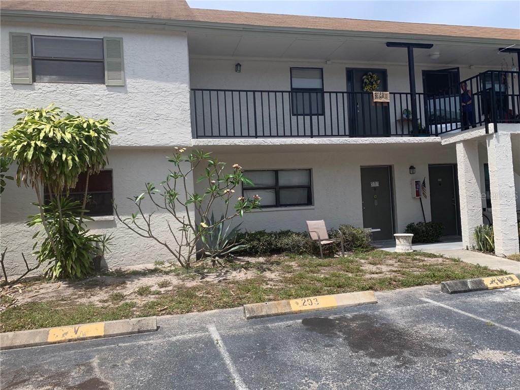2154 Bradford St. #207, Clearwater, FL 33760