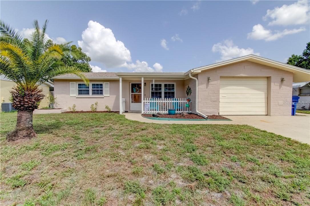 1414 Whitehall Ln., Holiday, FL 34691