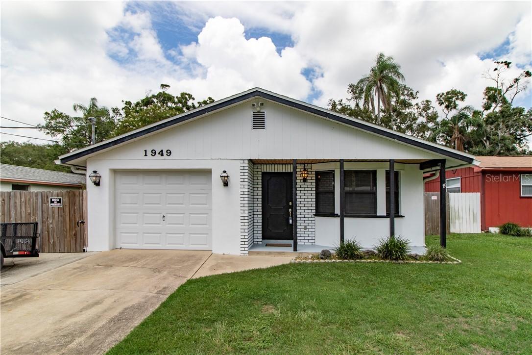 1949 Ezelle Ave., Largo, FL 33770
