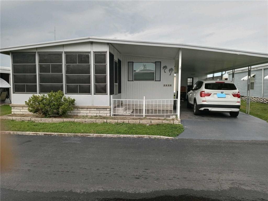2123 Wailua Dr., Holiday, FL 34691